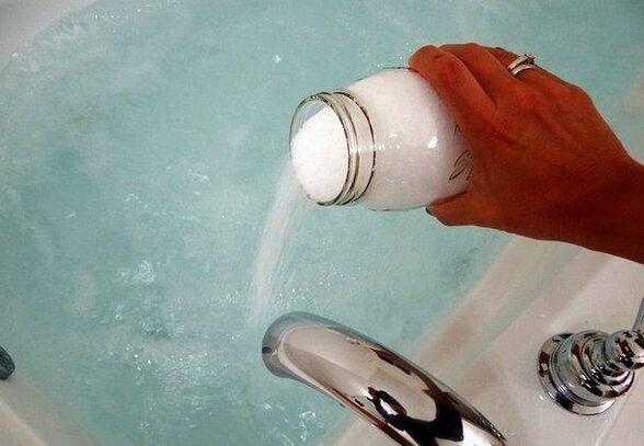 Penis büyütme için soda banyosu